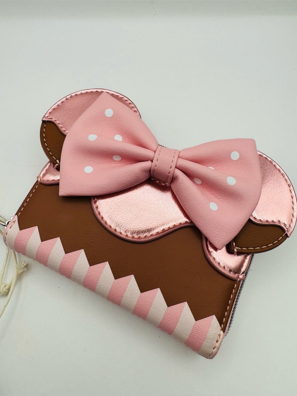Loungefly Disney Minnie Mouse Strawberry Chocolate Cupcake Wallet